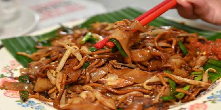 Resep Bumbu Kwetiau Goreng Rumahan Yang Menggoda Selera - Kecap Sawi